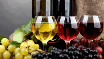 04-17 FREE Friday Wine Tasting 5:00-7:00 pm